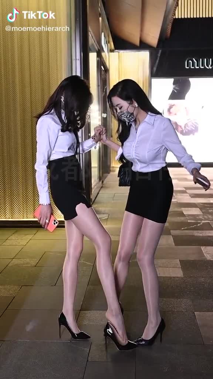Jianhao Li (@cn_streetfashion) on TikTok 399