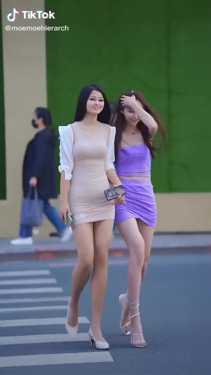 Jianhao Li (@cn_streetfashion) on TikTok 413