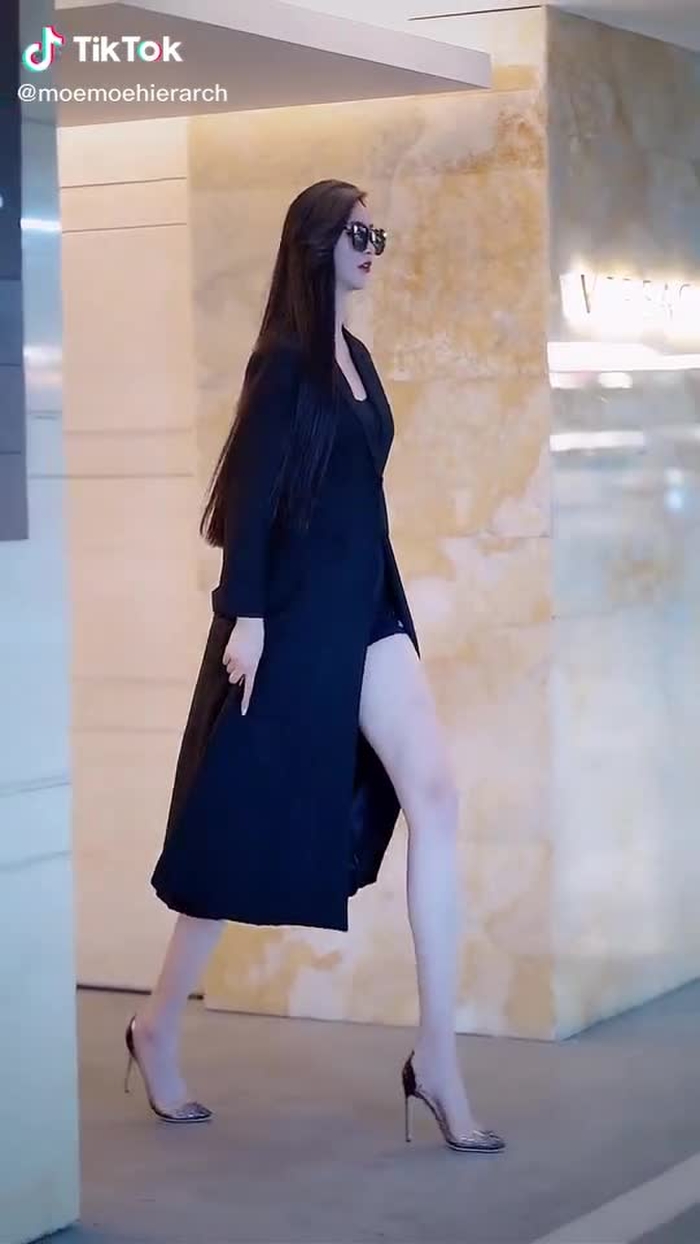 Jianhao Li (@cn_streetfashion) on TikTok 447
