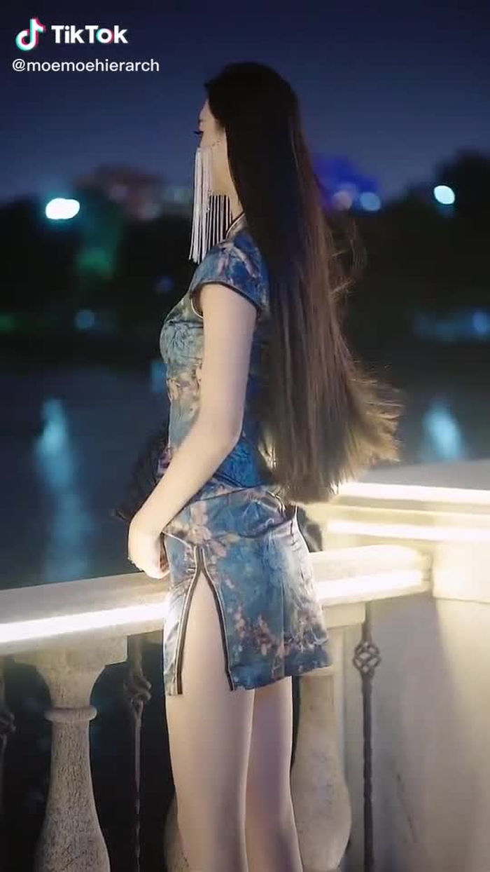 Jianhao Li (@cn_streetfashion) on TikTok 487