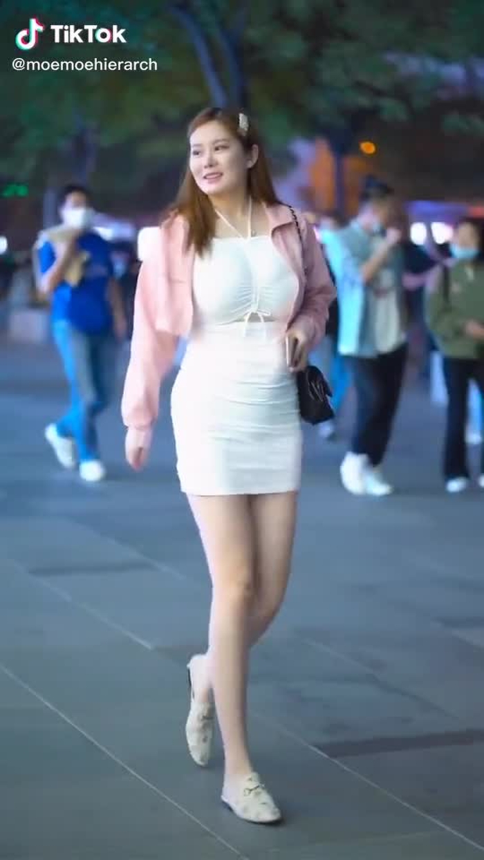 Jianhao Li (@cn_streetfashion) on TikTok 520