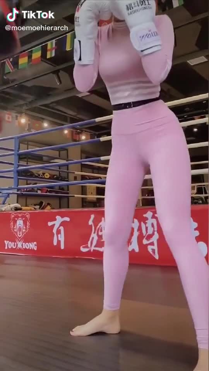 Jianhao Li (@cn_streetfashion) on TikTok 527