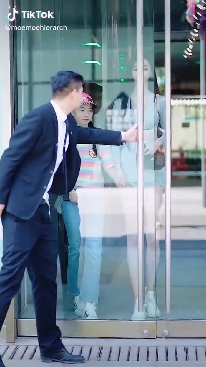 The girl is so tall 1