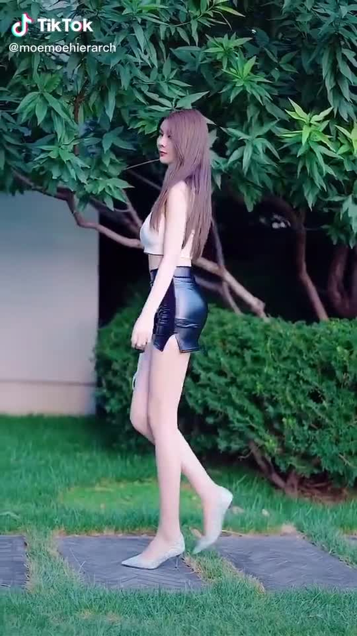 Jianhao Li (@cn_streetfashion) on TikTok 535