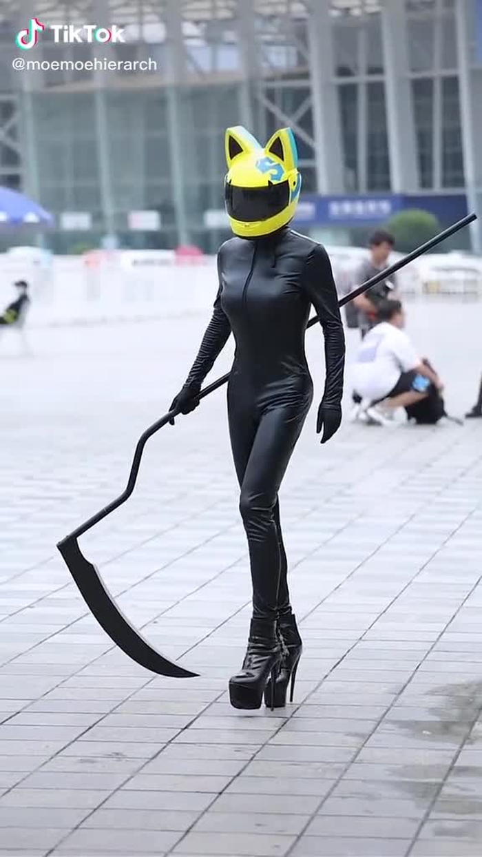 Jianhao Li (@cn_streetfashion) on TikTok 553