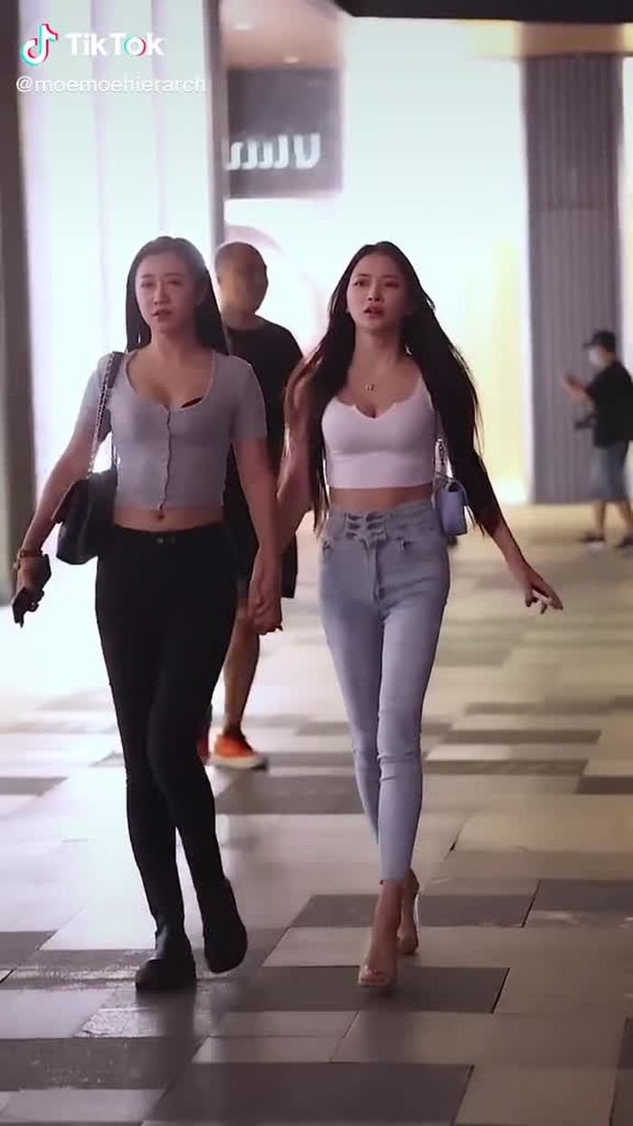 Jianhao Li (@cn_streetfashion) on TikTok 566