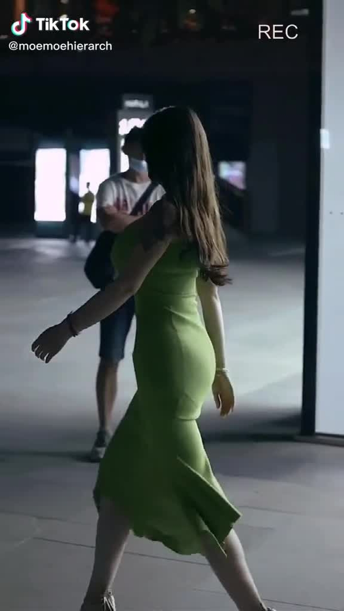 Jianhao Li (@cn_streetfashion) on TikTok 592