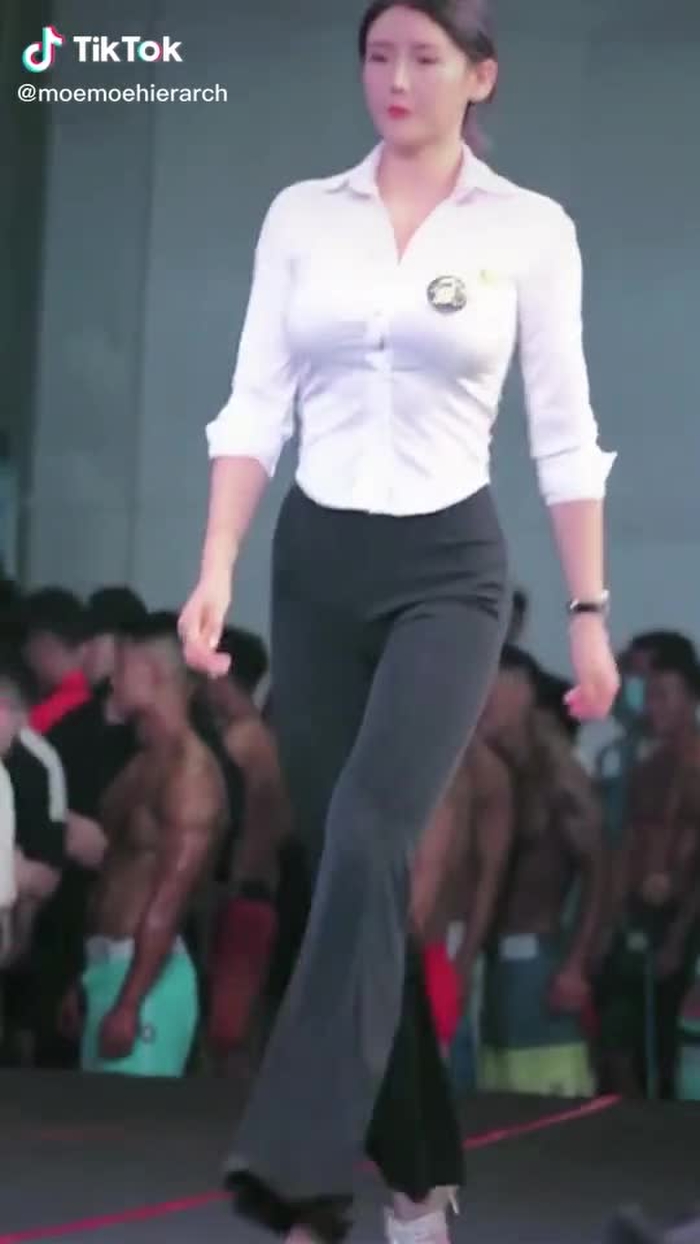 Beauty to the referee