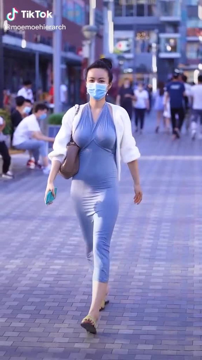 Jianhao Li (@cn_streetfashion) on TikTok 597