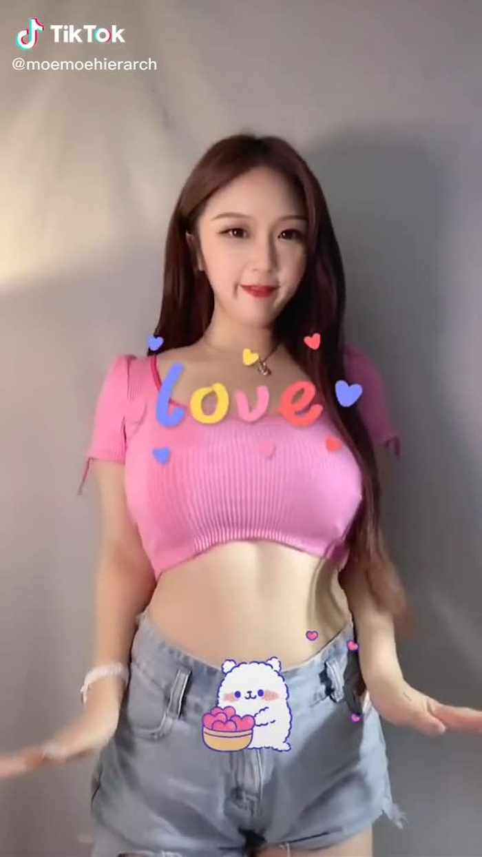 Jianhao Li (@cn_streetfashion) on TikTok 599
