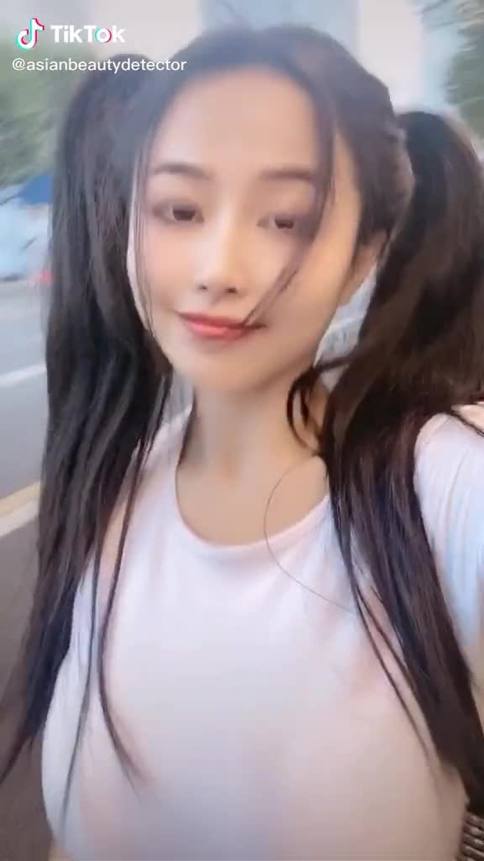 Gorgeous No.1 Close look