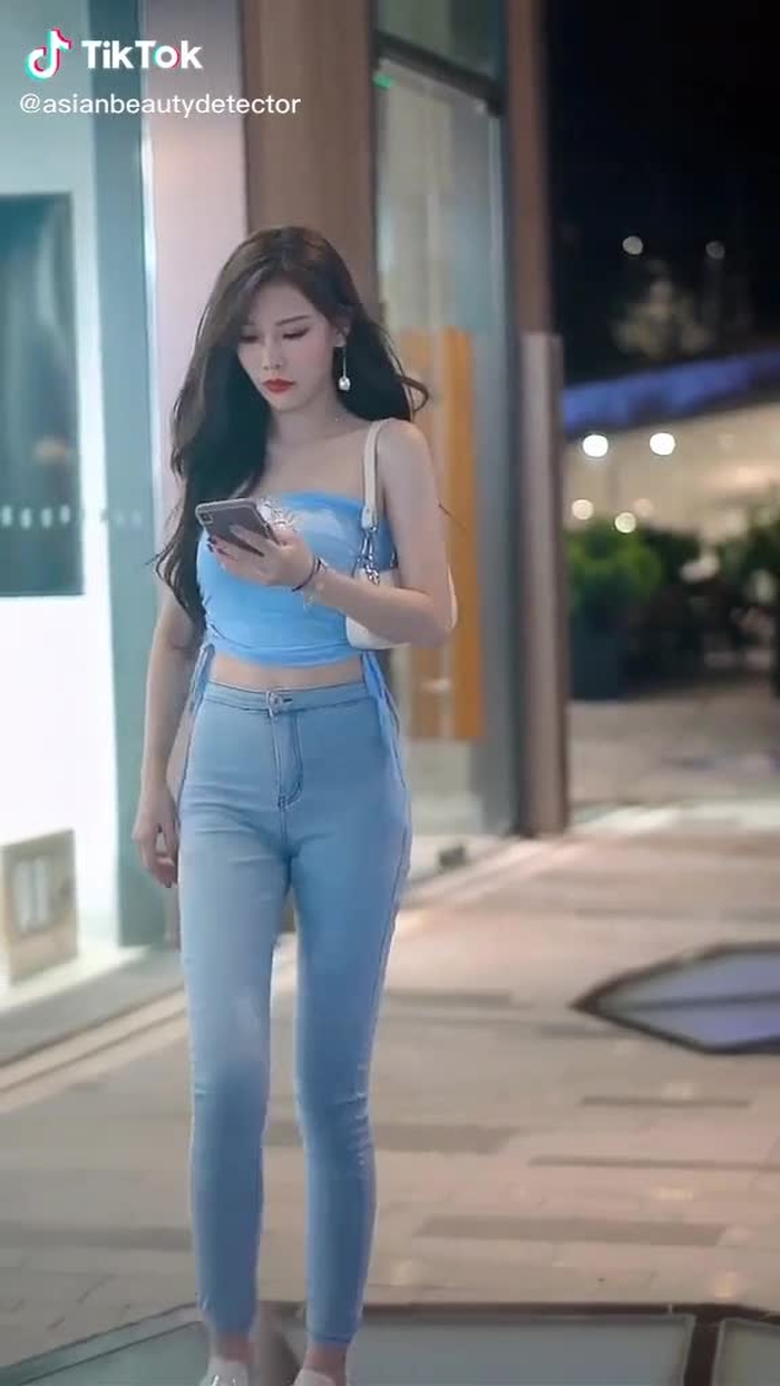 Who want be be my boy friend?