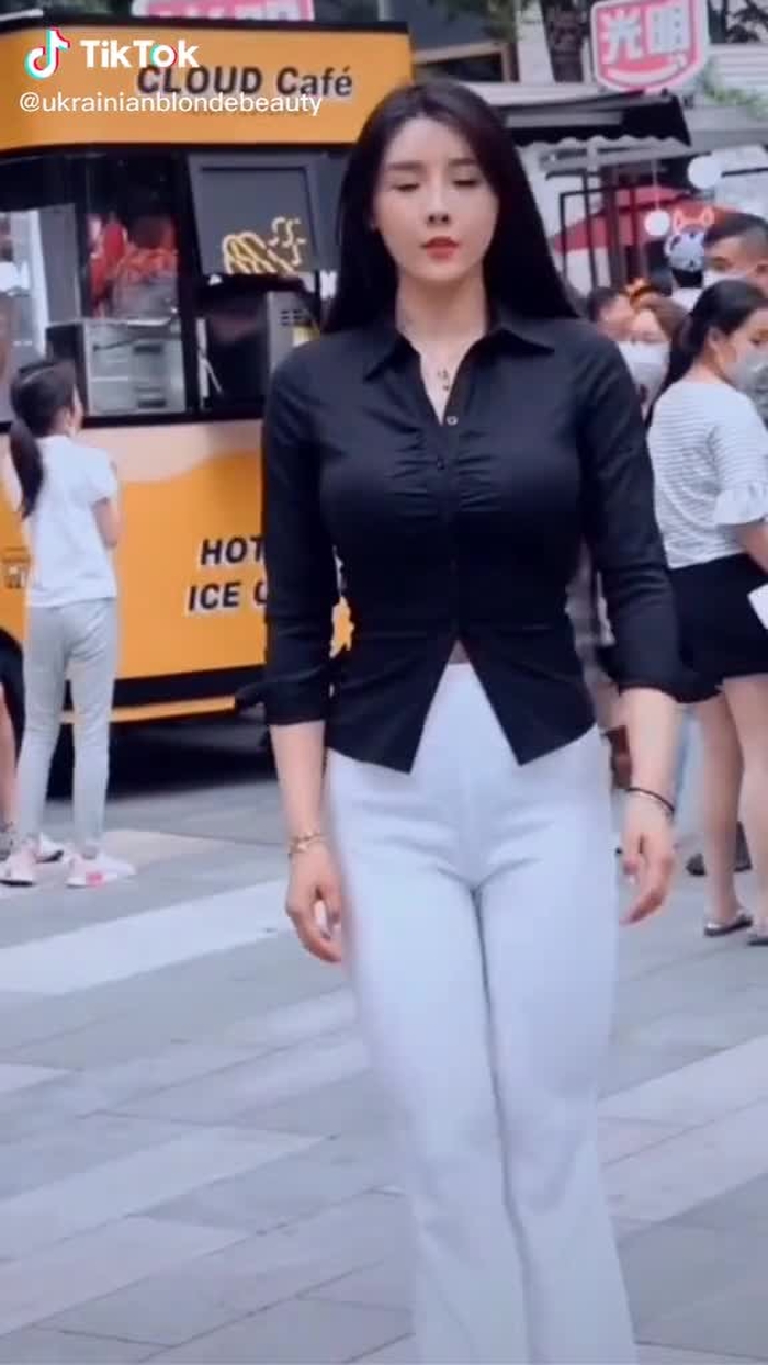 AsianBeautyDetector (@asianbeautydetector) on TikTok 1