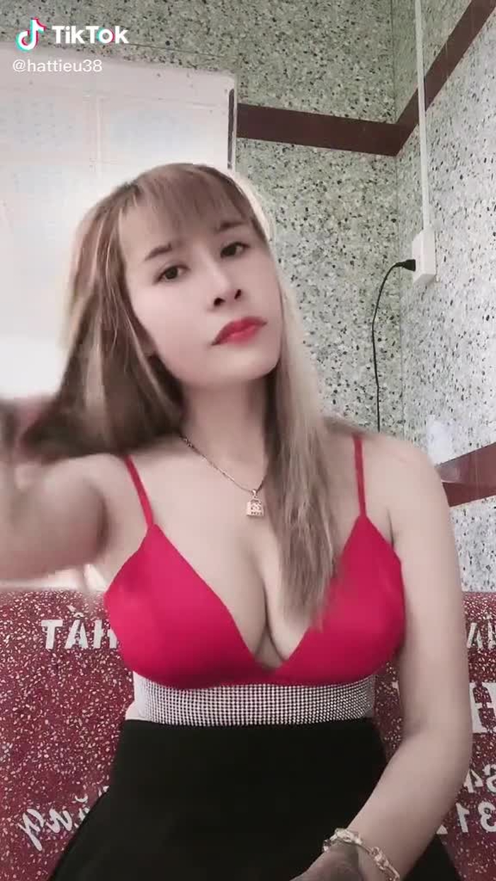 #xuhuongtiktok #xuhuong #gáixinh 6