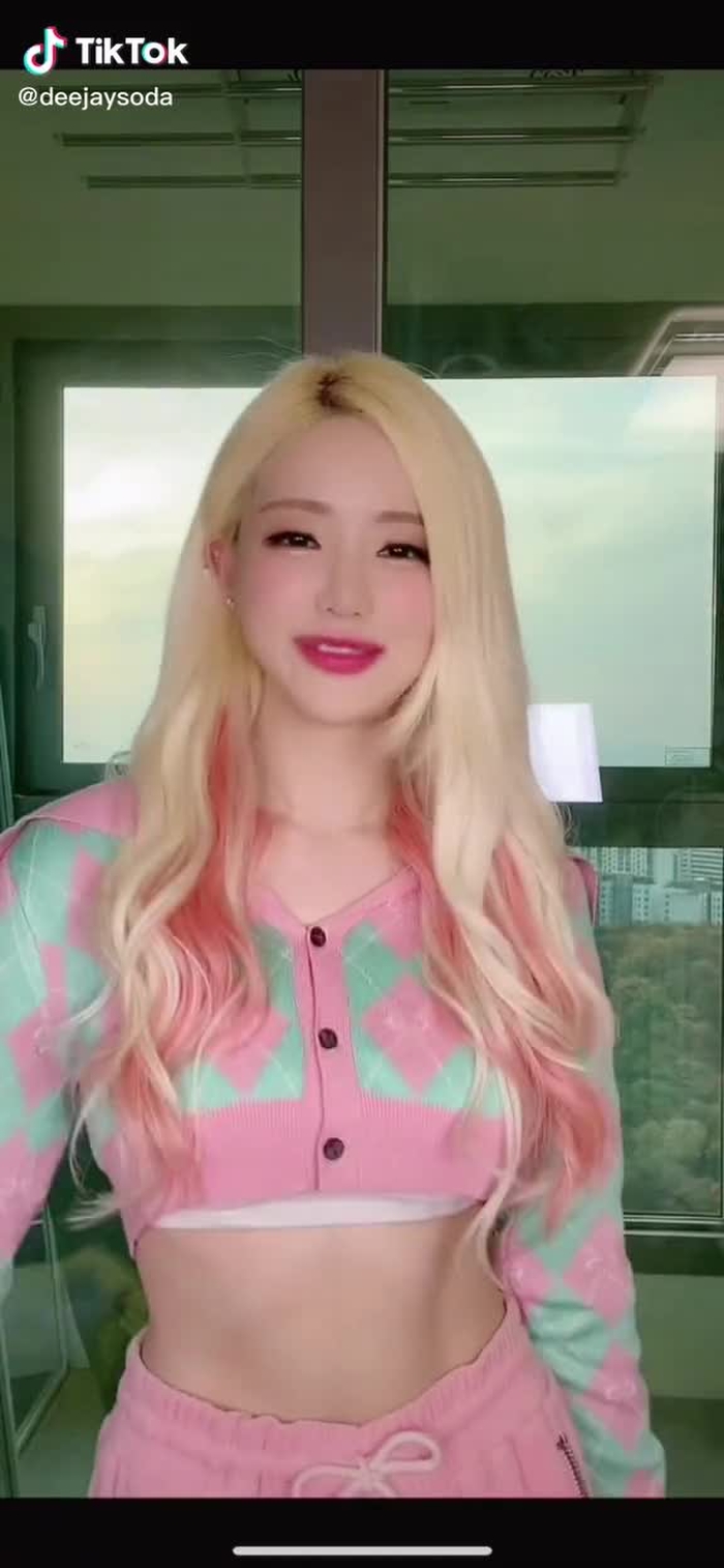 @justb_official 요즘 최애 틱톡노래💕 #JUSTB #TICKTOCK_Challenge