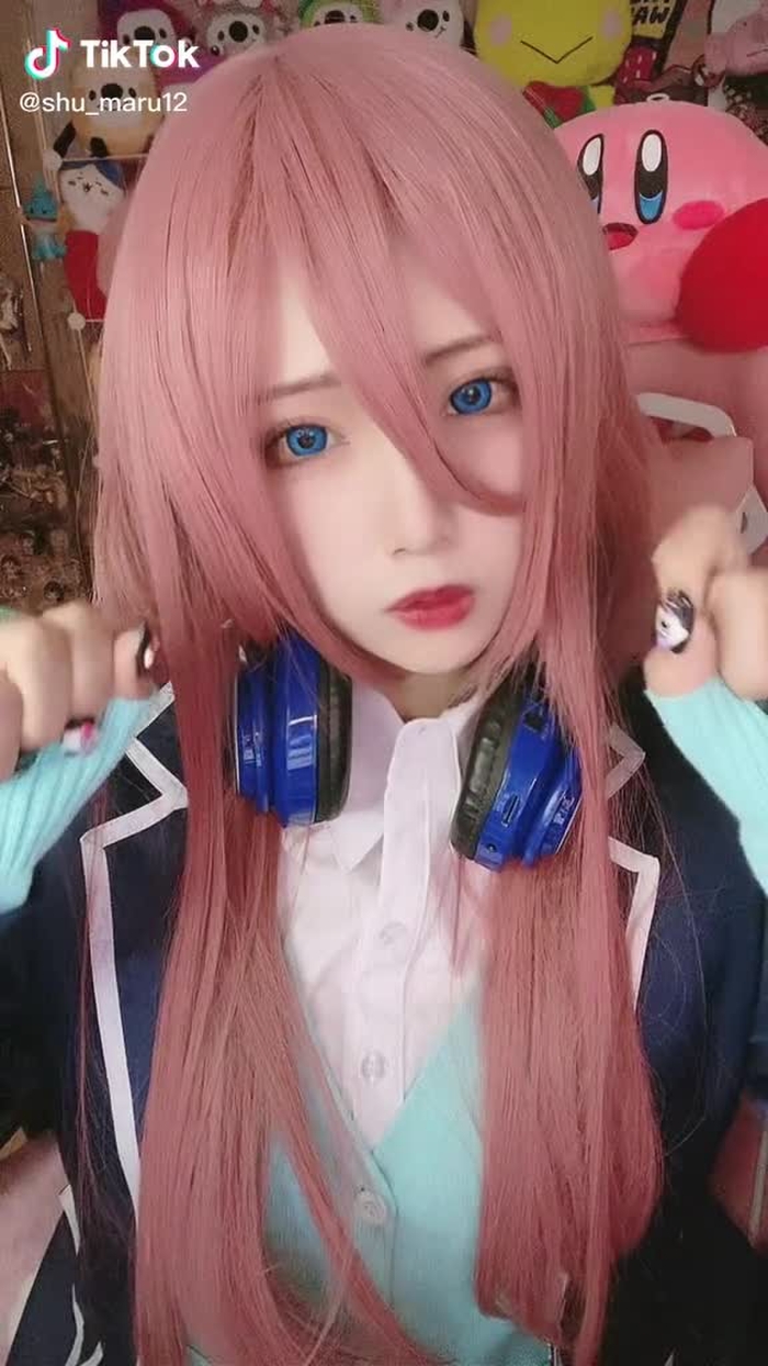 ⚠️ネイル・反転・加工つよつよ注意⚠️#五等分の花嫁コスプレ #中野三玖コスプレ #17Live