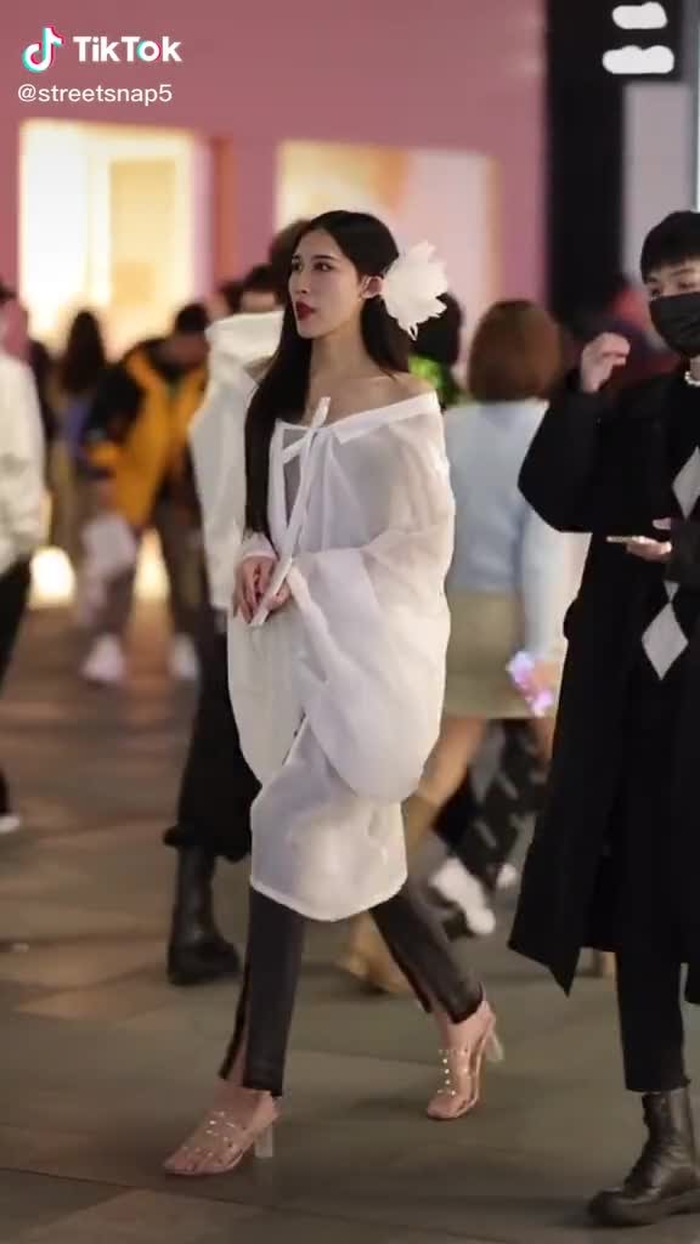 #fashion #style #girl #fyp #beautiful #chinastyle #streetfashion #beauty #chinastreetstyle