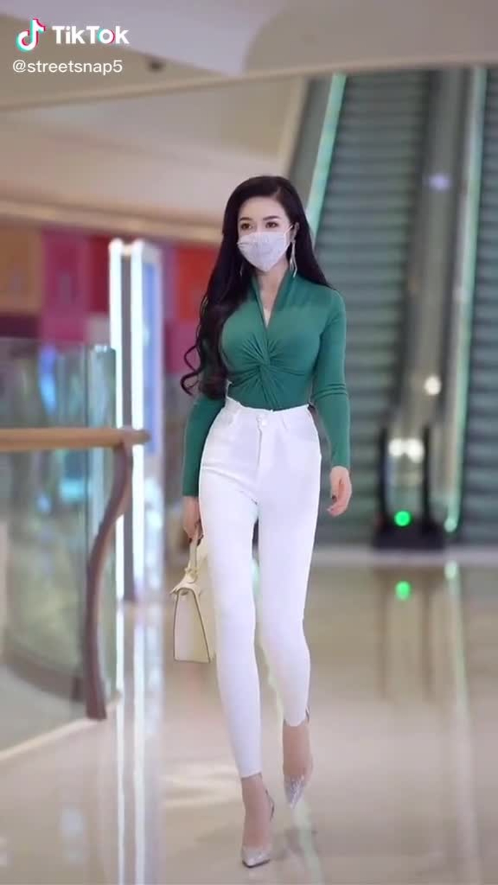 jin4 (@streetsnap5) on TikTok 7