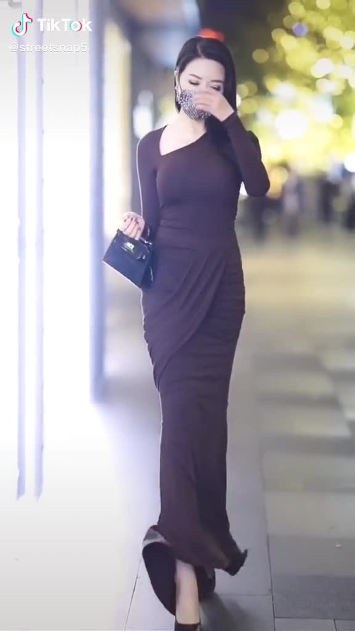 #greenscreenvideo #fashion #style #girl #fyp #beautiful #chinastyle #streetfashion #beauty #chinastreetstyle