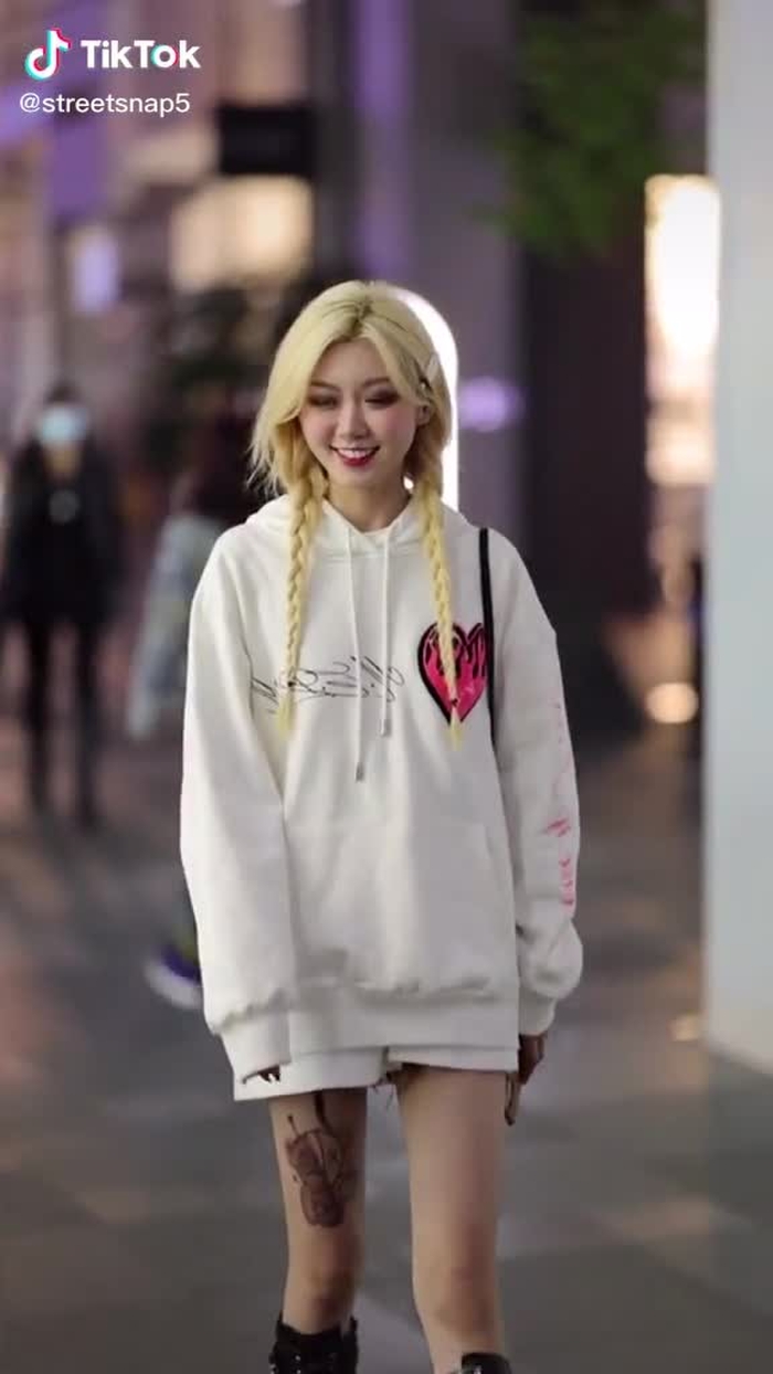 #fashion #style #girl #fyp #beautiful #chinastyle #streetfashion #beauty #chinastreetstyle 28