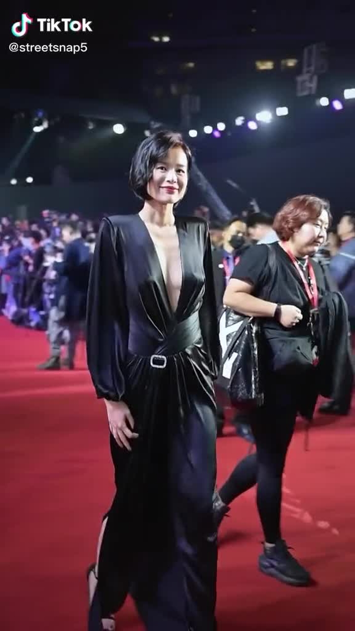 #fashion #style #girl #fyp #beautiful #chinastyle #streetfashion #beauty #chinastreetstyle 38