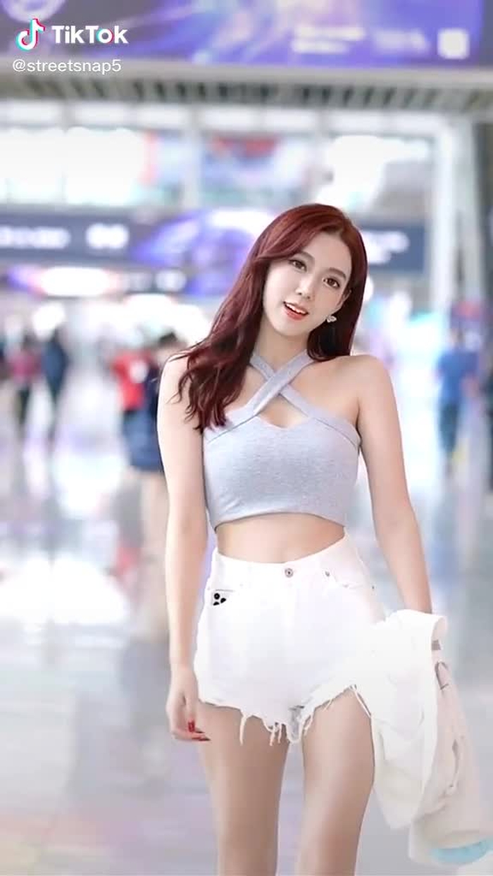 #fashion #style #girl #fyp #beautiful #chinastyle #streetfashion #beauty #chinastreetstyle 56