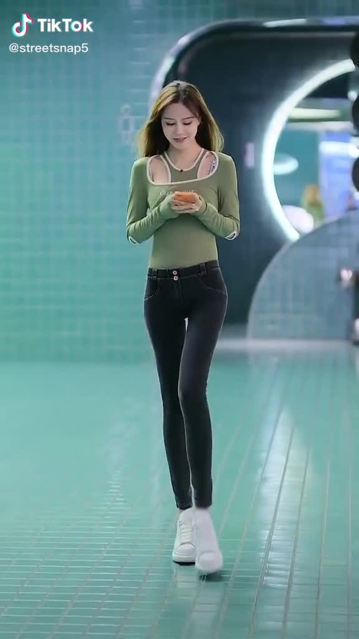 #fashion #style #girl #fyp #beautiful #chinastyle #streetfashion #beauty #chinastreetstyle 61