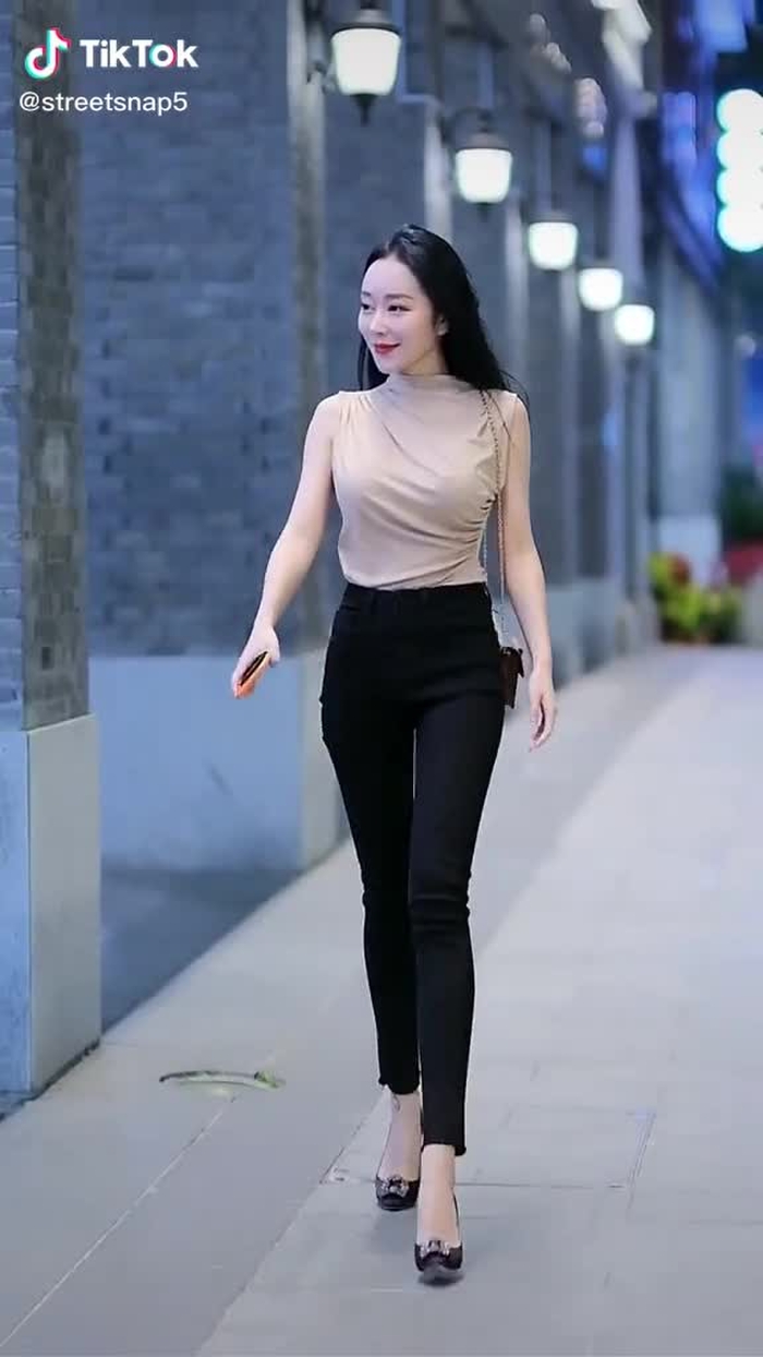 #fashion #style #girl #fyp #beautiful #chinastyle #streetfashion #beauty #chinastreetstyle 73