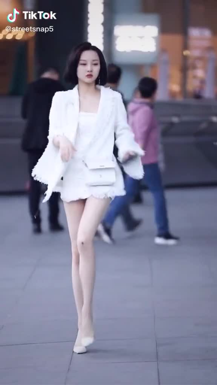 #fit #fashion #fitness #streetfashion2020 #chinastyle #style #girl #beauty #beautiful #chinastreetstyle