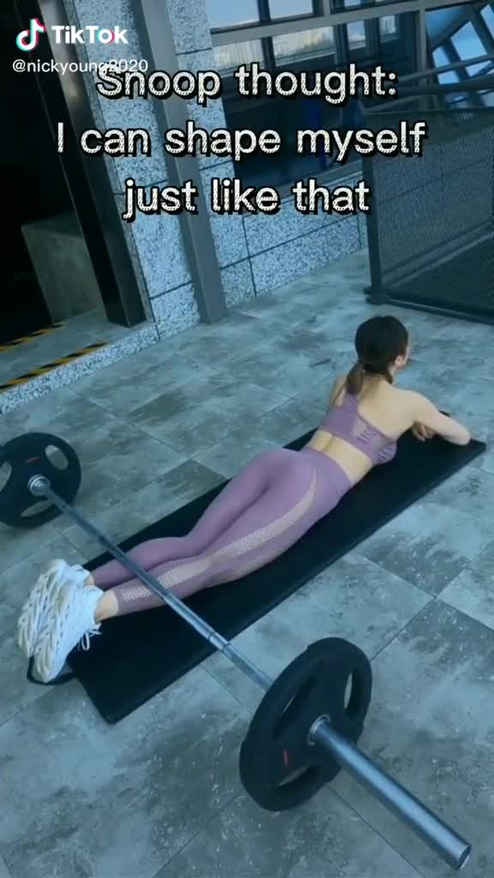 Just do it😏@snoopdogg #algorithm #snoopthoughts #fitness #prettygirl #goodshape