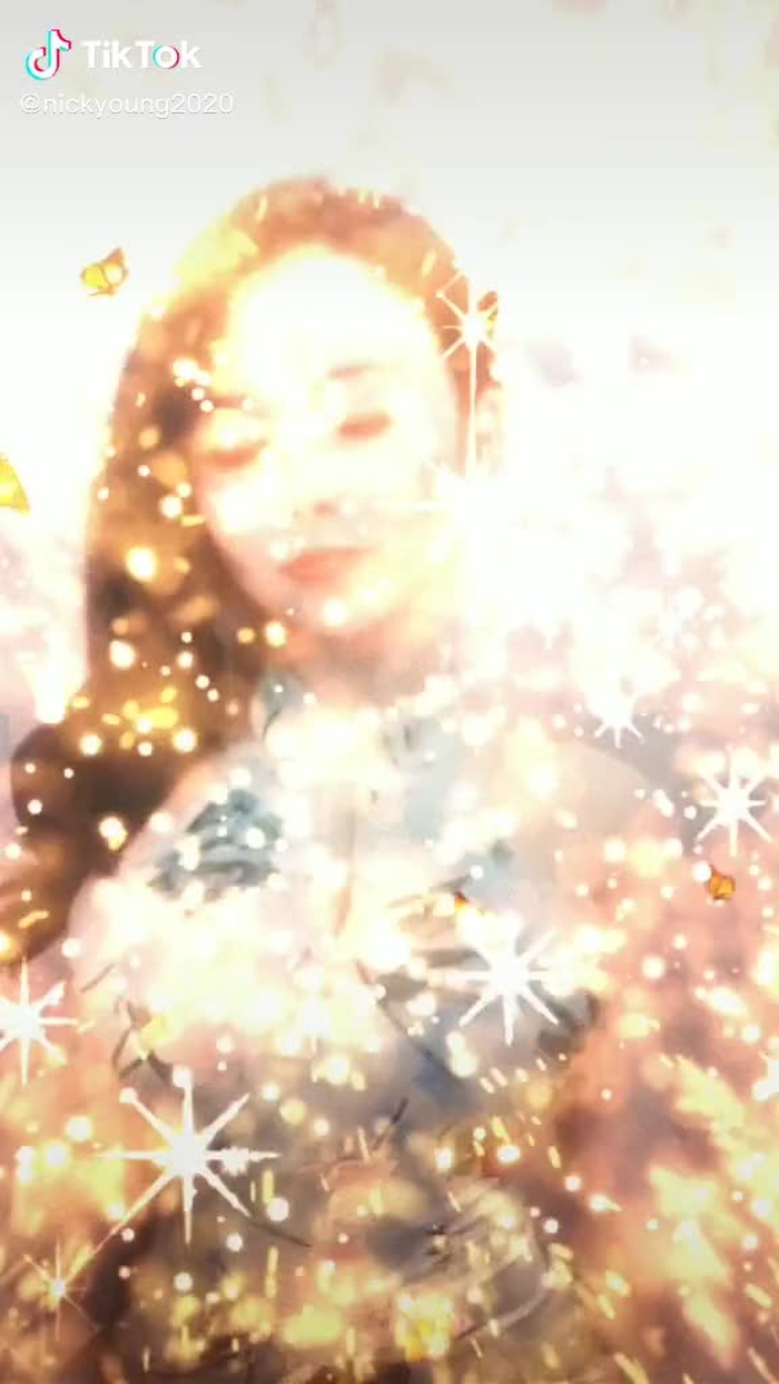 😘😘#CinderellaMovie #primevideopartner #hotbody #cinderellachallenge #asianbeautydetector