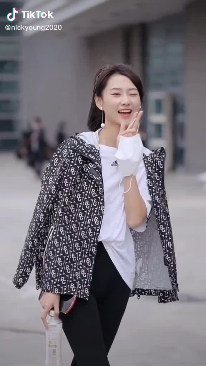 cute girl😍😍😍#chinesestreetwear #chinastreetstyle #asianbeauty