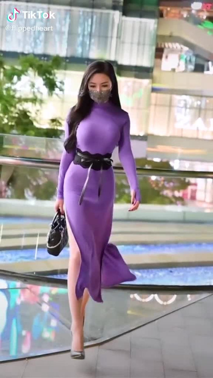 wow use one word to describe her😘#asianbeauty #hotbody #hotgirl #girlfriend #coolgirl #sexylady