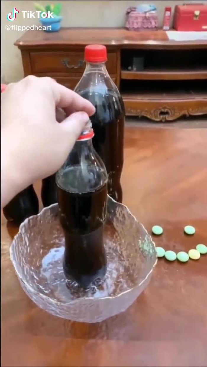Prank my bro LoL😂#dietcokeandmentos #itai