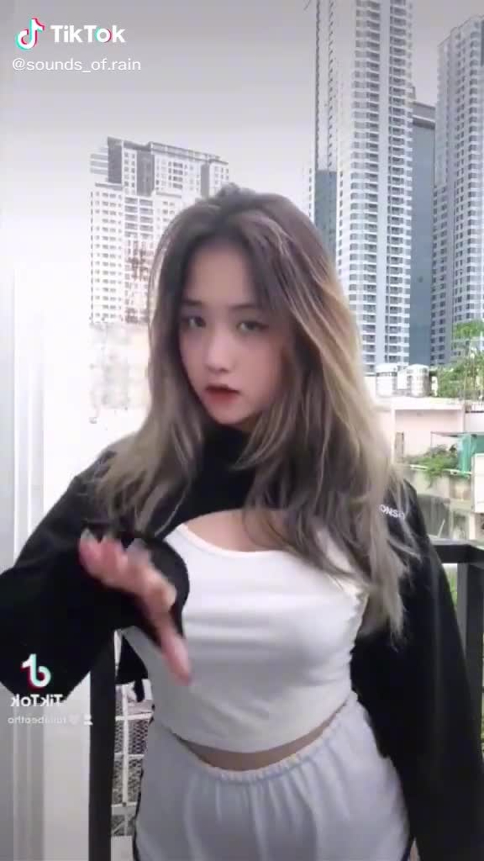 Hết nhạc không về#gaixinhtiktok #xuhuong #gaixinhvn123 #sexy #gaixinh #fypシ