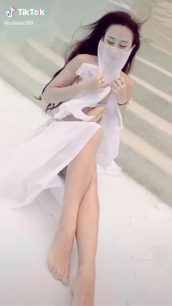 #xuhuongtiktok #xuhuong#sieuto #sieuto99 #gaixinh #gaixinhtiktok #nguckhung #nguckhung99 157