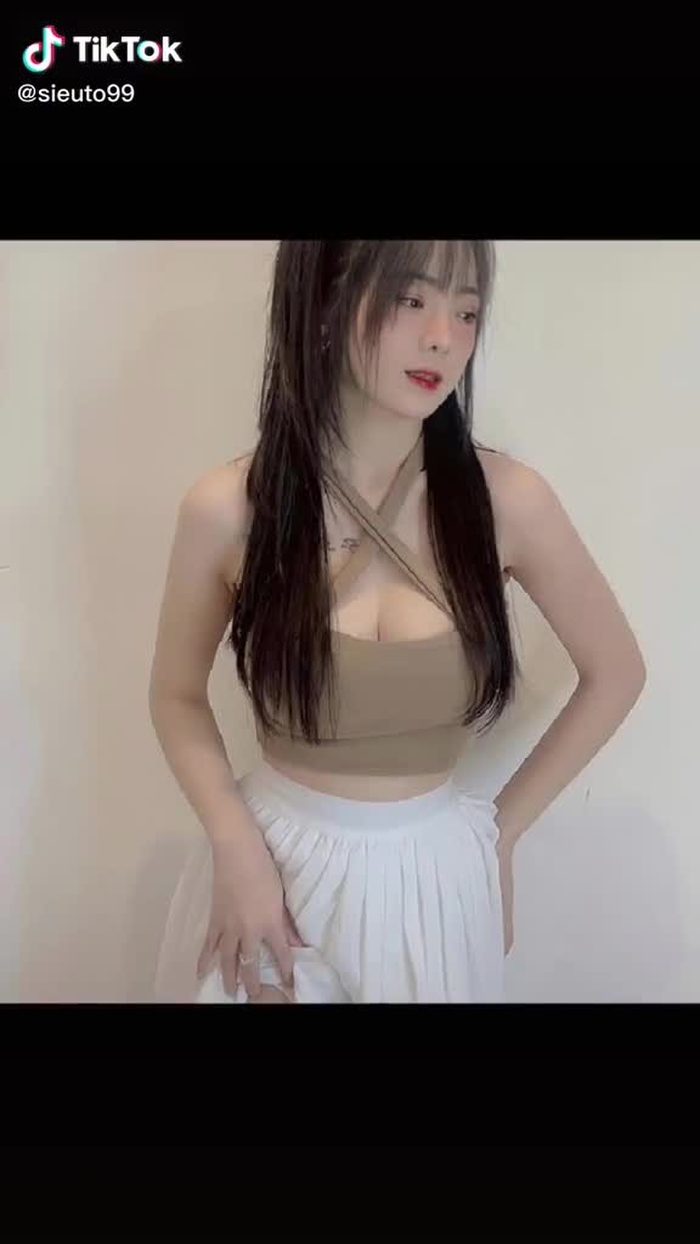 #xuhuongtiktok #xuhuong#sieuto #sieuto99 #gaixinh #gaixinhtiktok #nguckhung #nguckhung99 194
