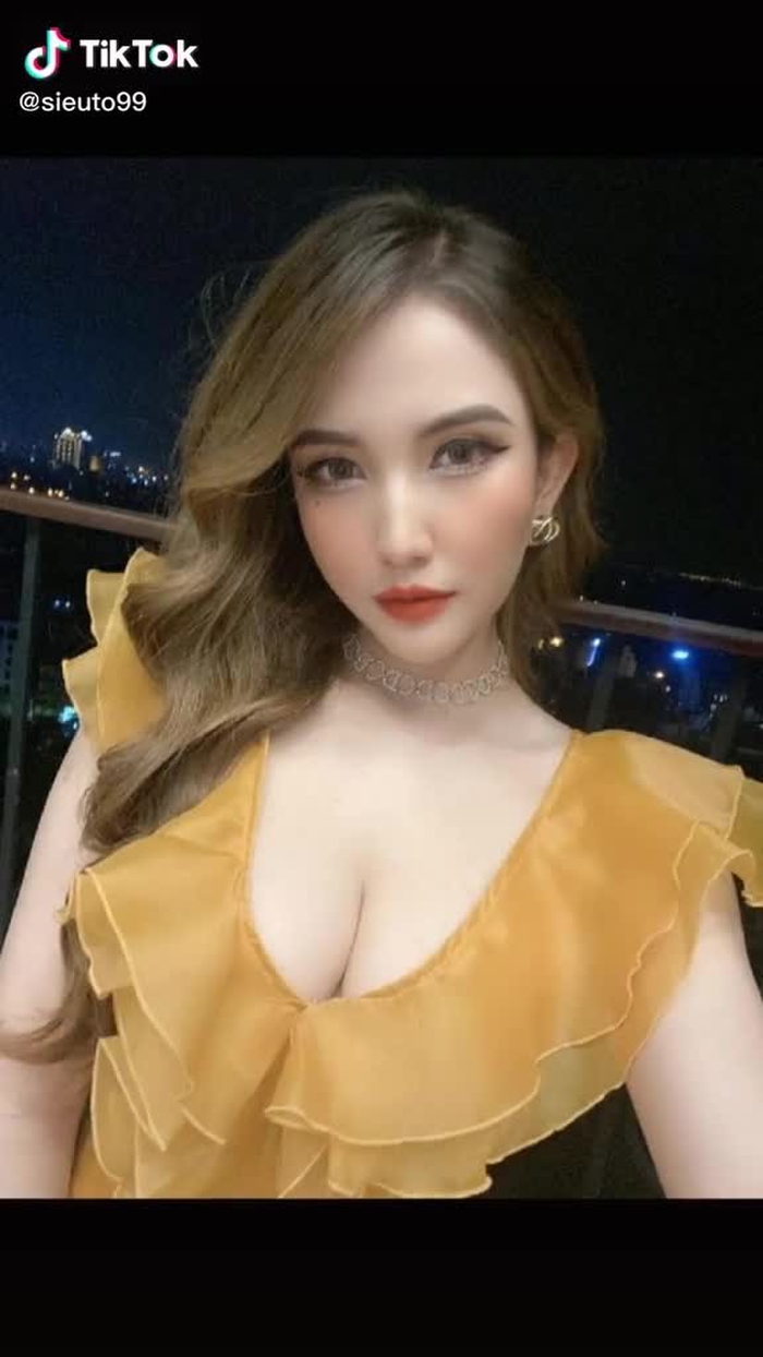 #xuhuongtiktok #sieuto99 #gaixinh #nguckhung99 125