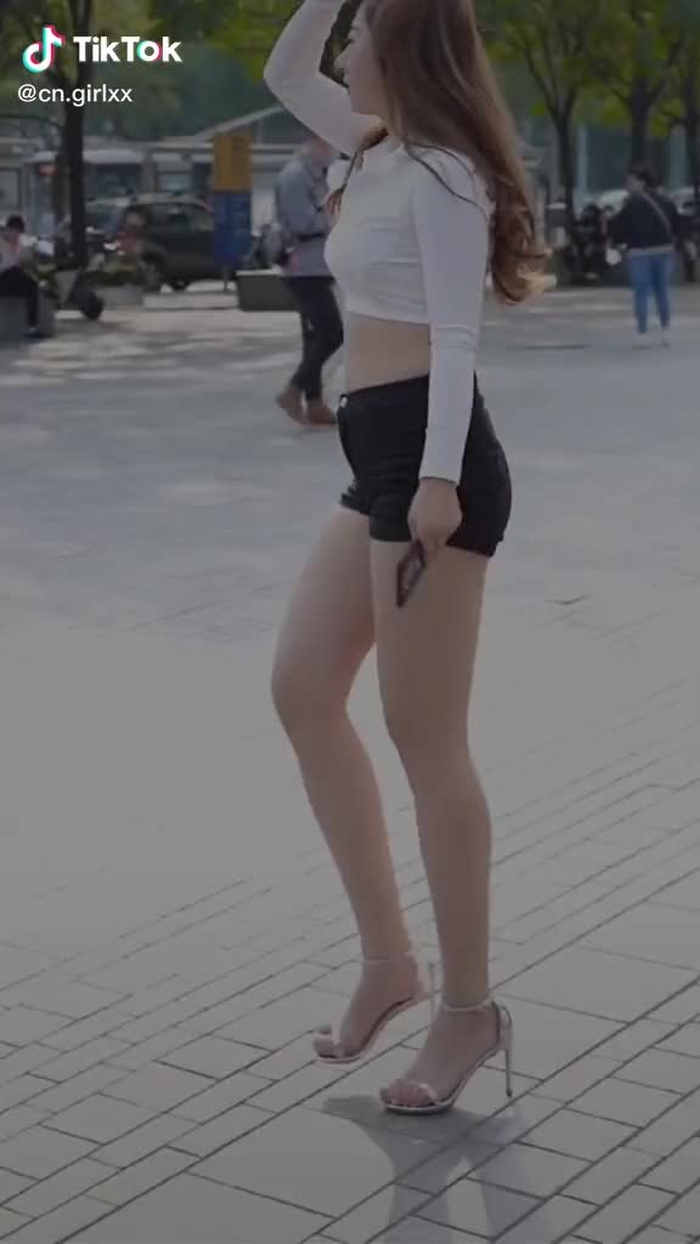 CN.Girl 💋 (@cn.girlxx) on TikTok 4