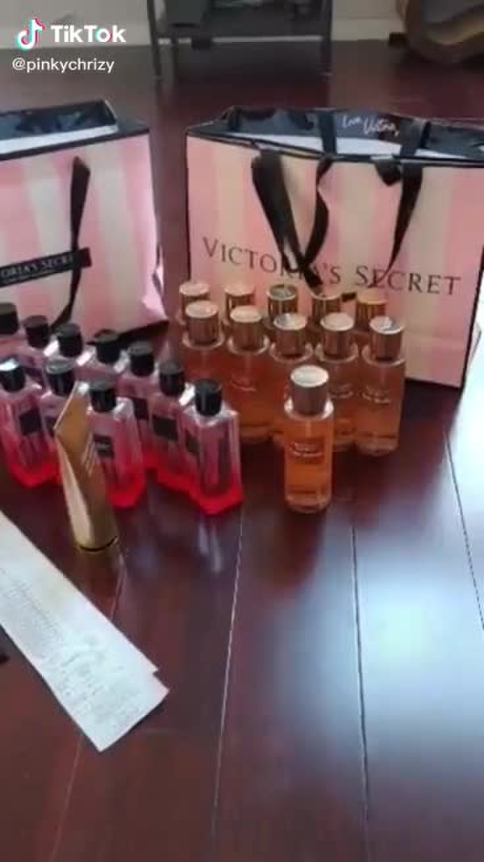 VS ...😉😉😉#tiktoktaiwan🇹🇼 #tiktokph🇵🇭 #foryoupage #Victoriasecret