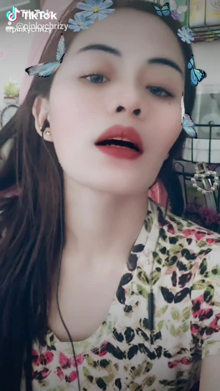#ate gurl..🤣