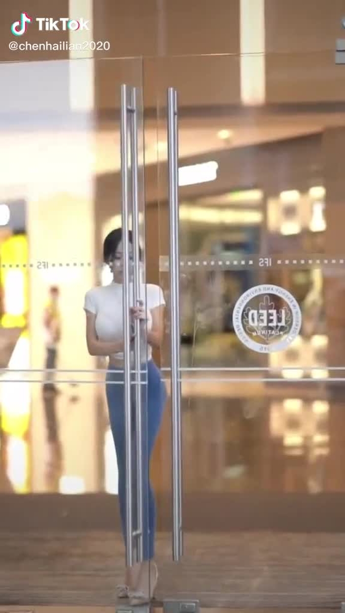 chen (@chenhailian2020) on TikTok 34