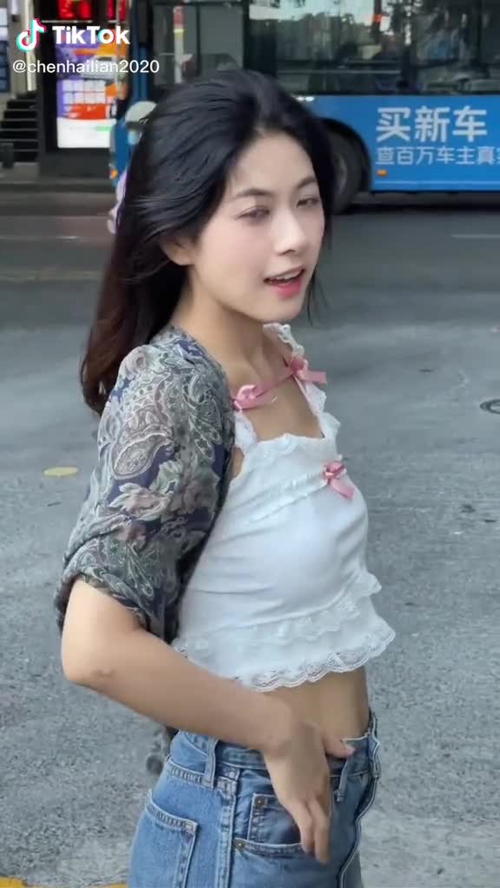 chen (@chenhailian2020) on TikTok 42