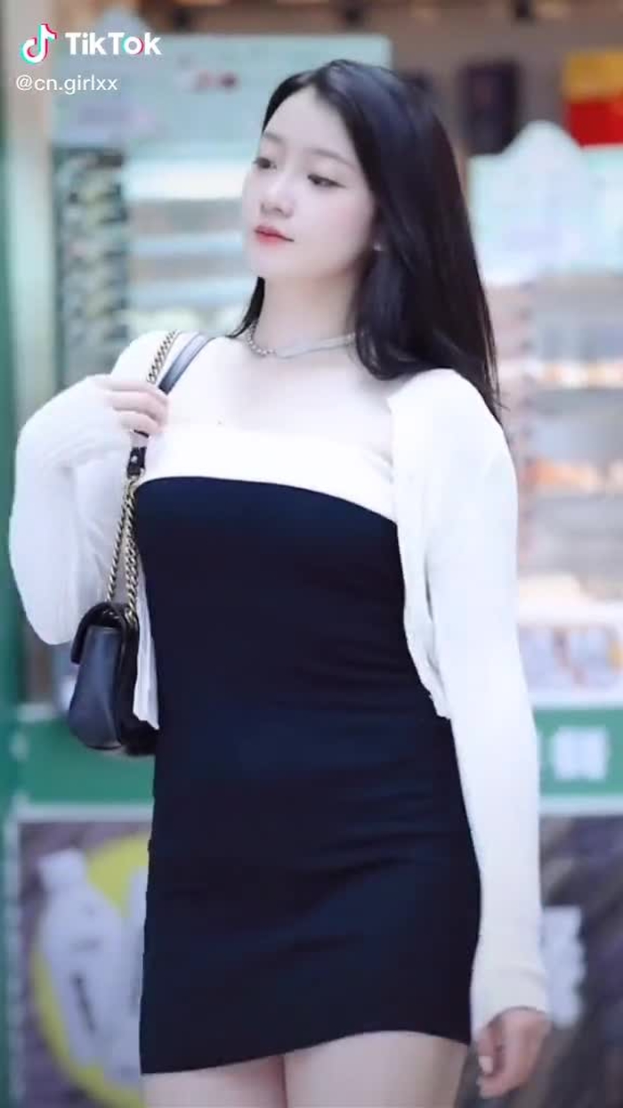 CN.Girl 💋 (@cn.girlxx) on TikTok 75