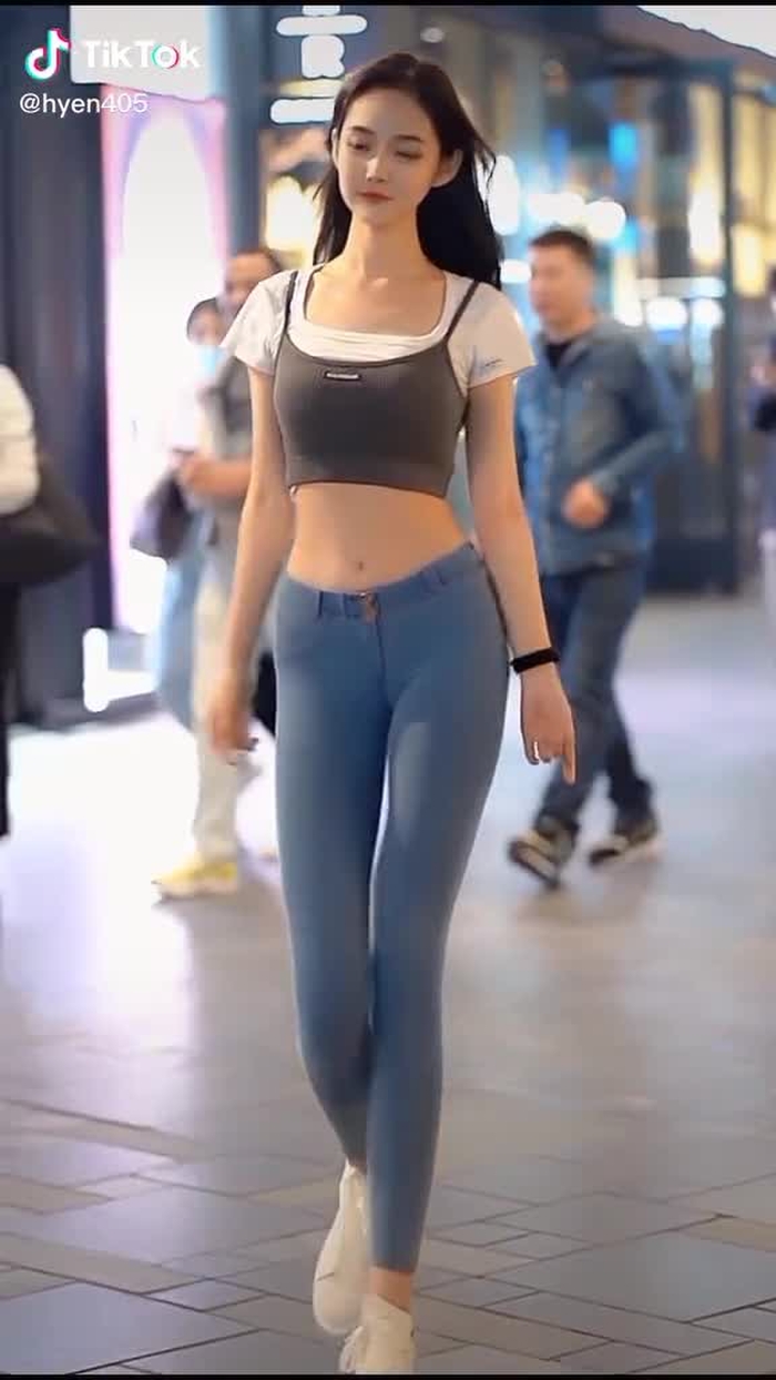 牛仔裤穿搭青春真好  #chinastreetstyle #gaixinh #chinesestreetfashion