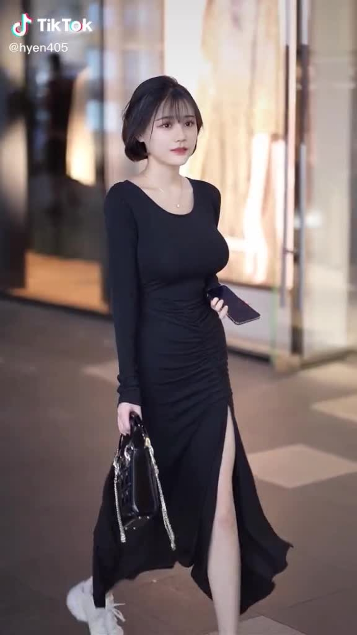 💯💯💯 #chinesestreetfashion #chinastreetstyle #gaixinh #streetstyle #streetfashion #streetwear #fypシ #douyin 1