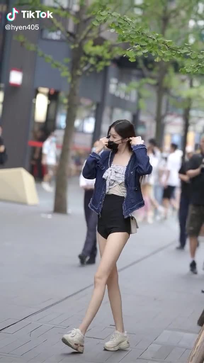 💯💯💯 #chinesestreetfashion #chinastreetstyle #gaixinh #streetstyle #streetwear #streetfashion #fypシ #douyin 1