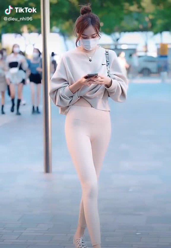 😝😝#foryoupage #gaixinh #dep #fypシ #xuhuong #trending #trend