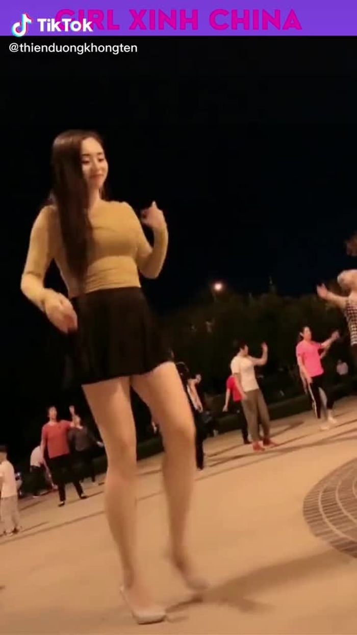 Có ai muốn học nhảy cùng cô gái này không ? #girls  #gaixinh #girlxinh  #thienduongkhongten #hottiktok