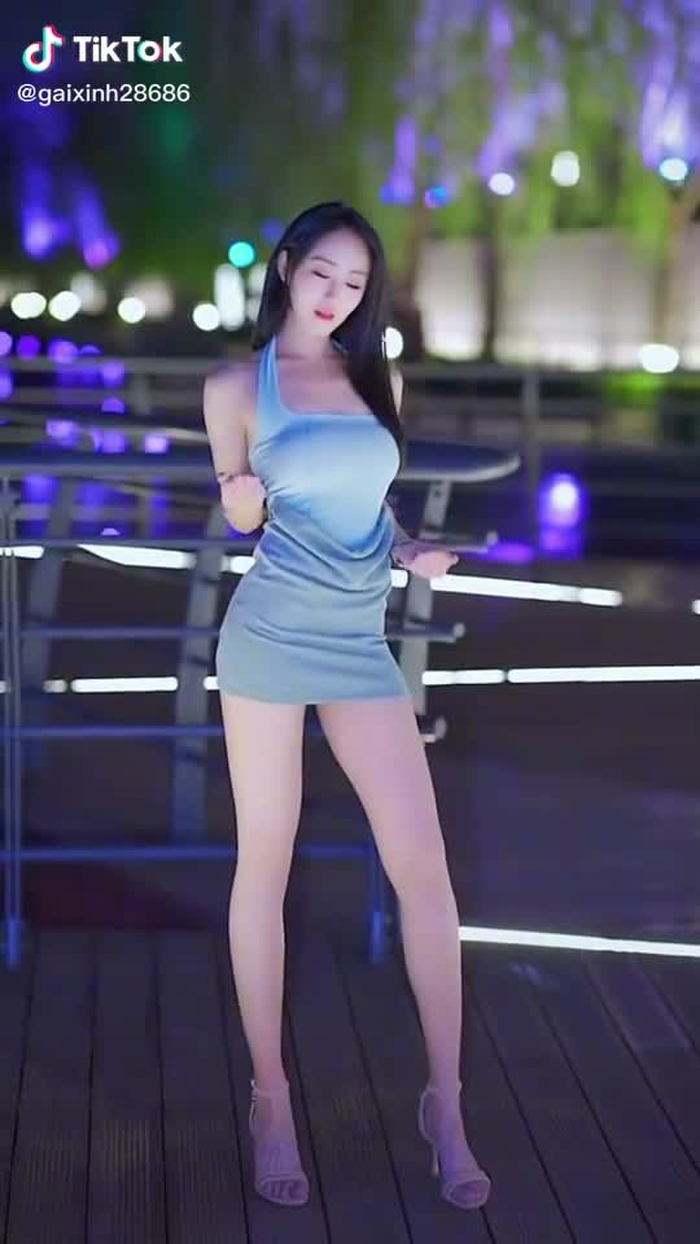 Săn bằng tất cả chỉ có em. #gaixinh #gai #xuhuongtiktok #xuhuong